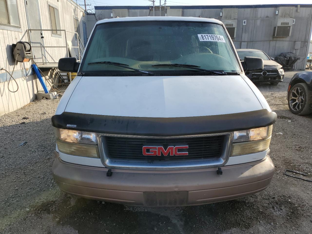 Lot #2991591984 1999 GMC SAFARI XT