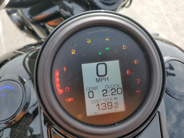 2017 HARLEY-DAVIDSON FLHRXS - 1HD1KVC29HB675840