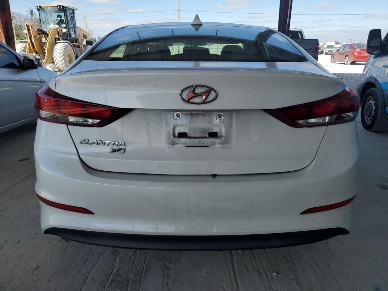 Lot #2994203349 2017 HYUNDAI ELANTRA SE