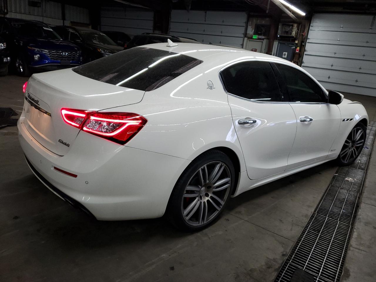 Lot #3033096988 2018 MASERATI GHIBLI S