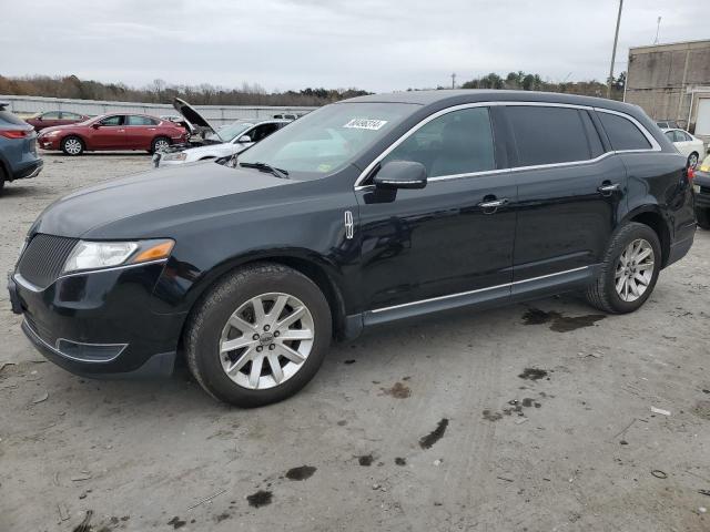 LINCOLN MKT 2016 black  gas 2LMHJ5NK6GBL00979 photo #1