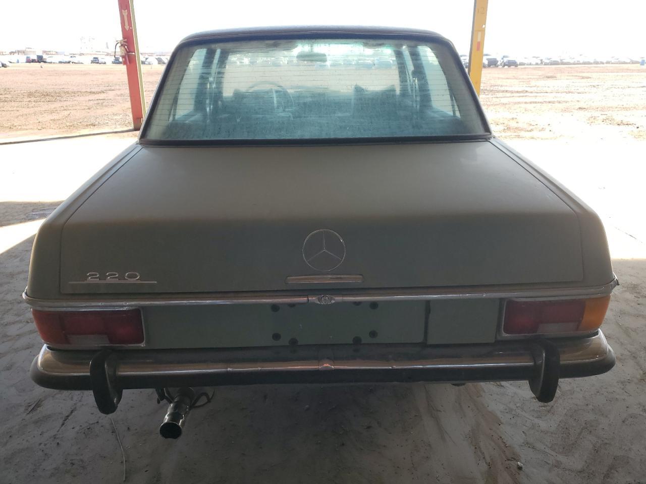 Lot #2979137979 1973 MERCEDES-BENZ 220