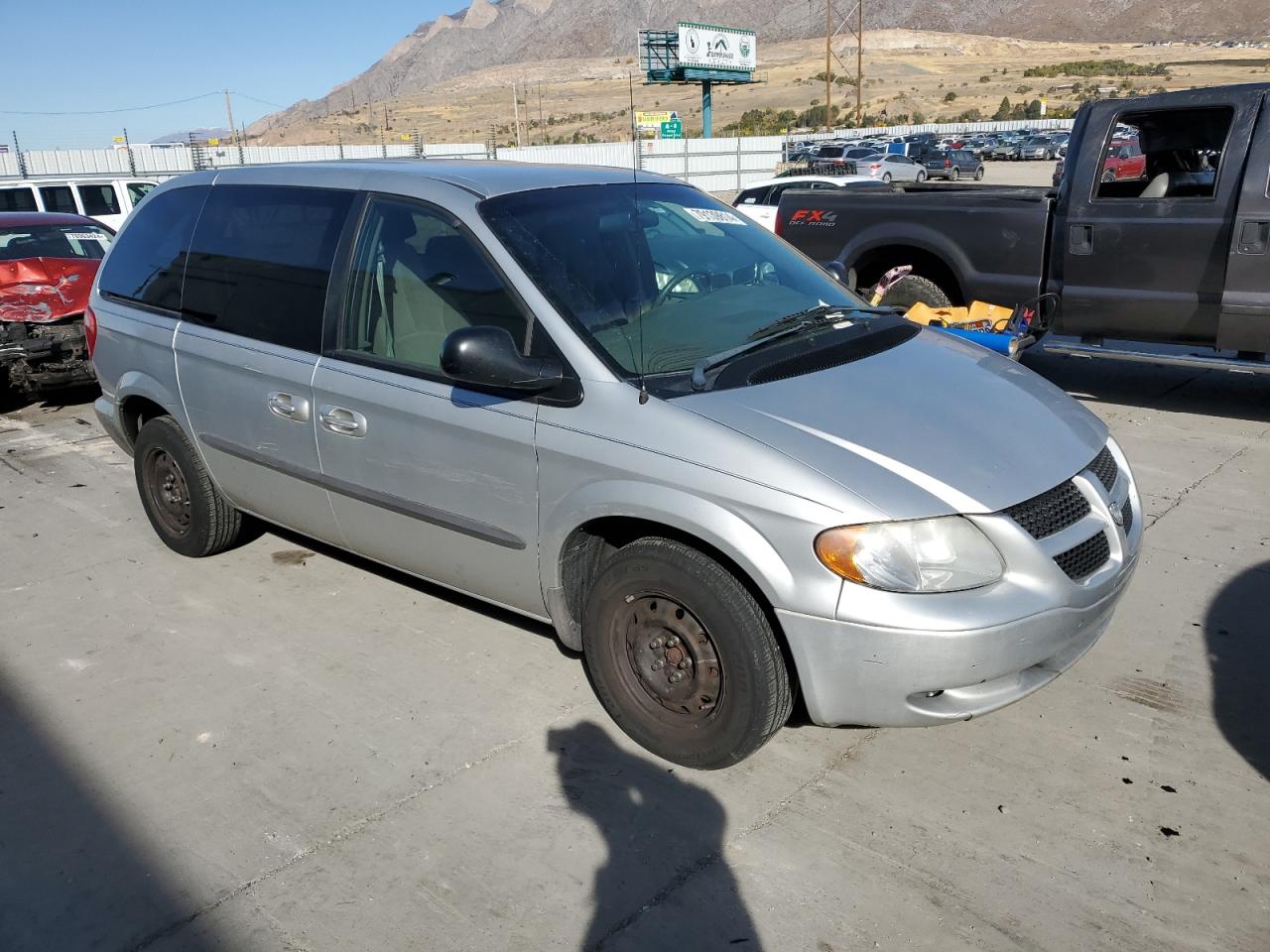 Lot #2977259176 2002 DODGE CARAVAN SP