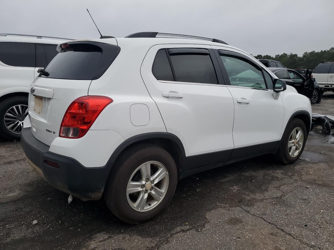 Lot #3009134257 2016 CHEVROLET TRAX 1LT