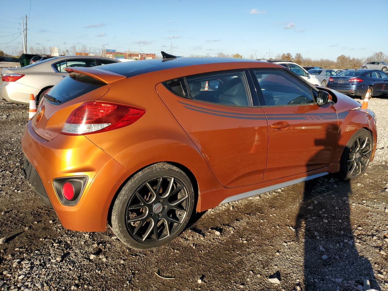 Lot #2988935583 2013 HYUNDAI VELOSTER T