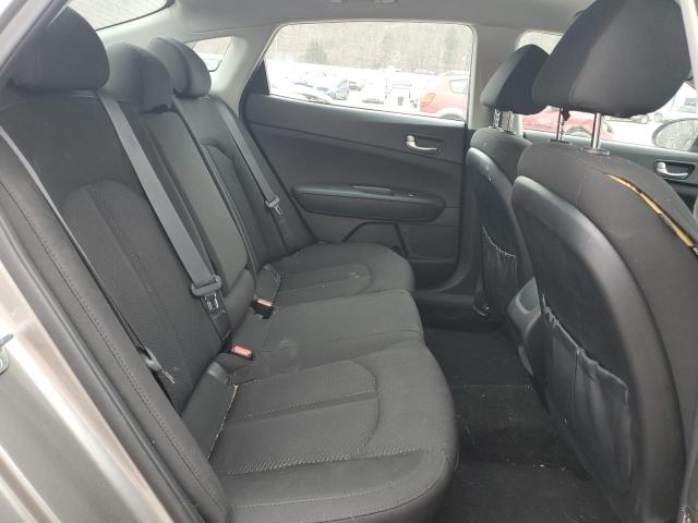 2018 KIA OPTIMA LX 5XXGT4L31JG195853
