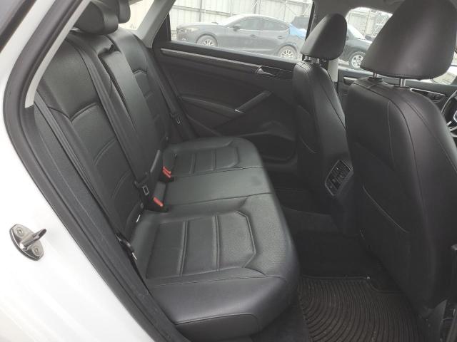 2017 VOLKSWAGEN PASSAT SE - 1VWBT7A33HC034166