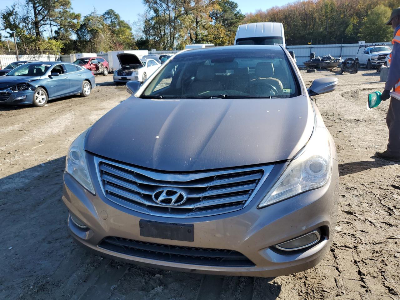 Lot #2988470790 2013 HYUNDAI AZERA GLS