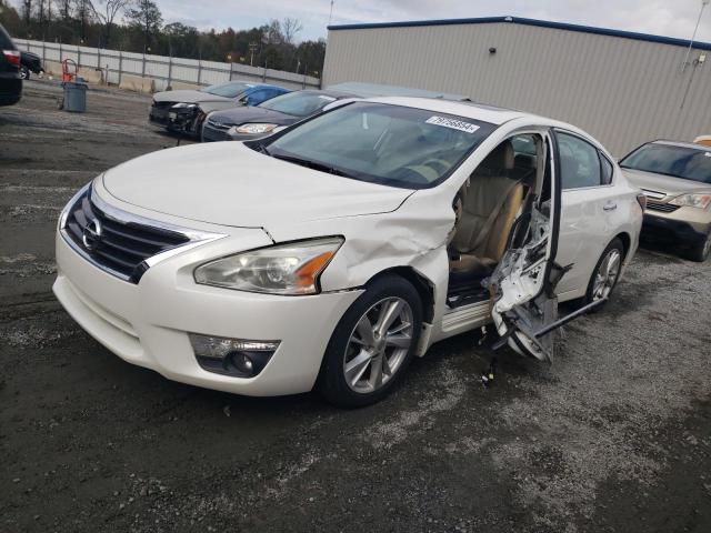 NISSAN ALTIMA 2.5 2015 white sedan 4d gas 1N4AL3APXFC233471 photo #1