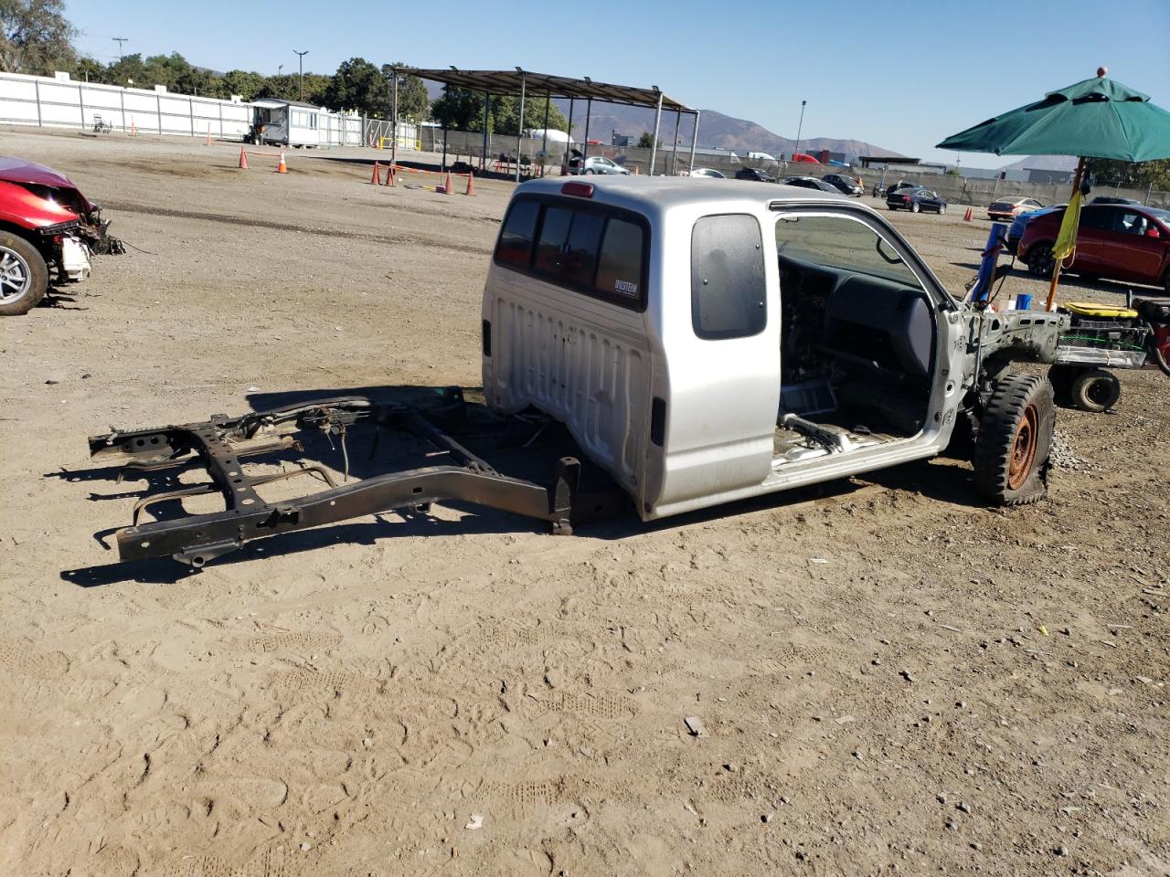 Lot #2994128256 2000 TOYOTA TACOMA XTR