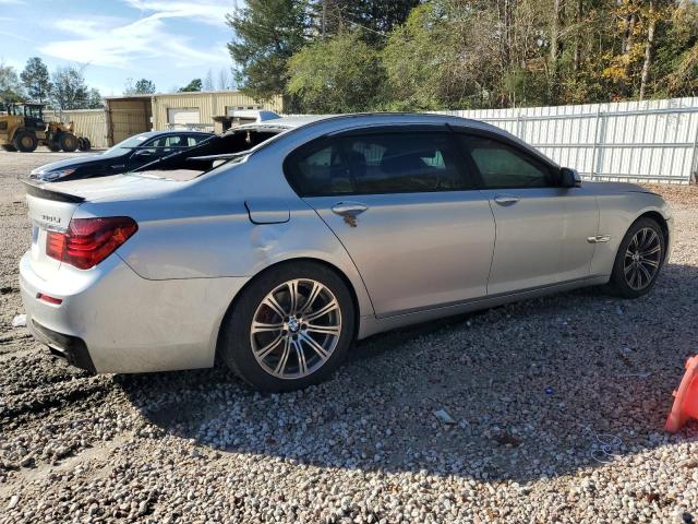 VIN WBAYE4C57DD136950 2013 BMW 7 SERIES no.3