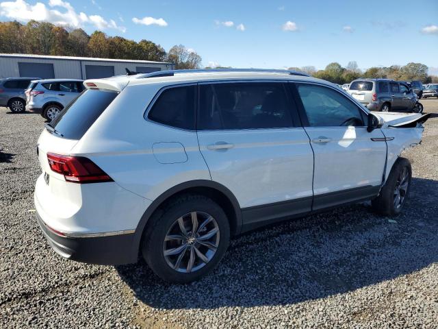 VIN 3VV3B7AX4PM041638 2023 Volkswagen Tiguan, SE no.3