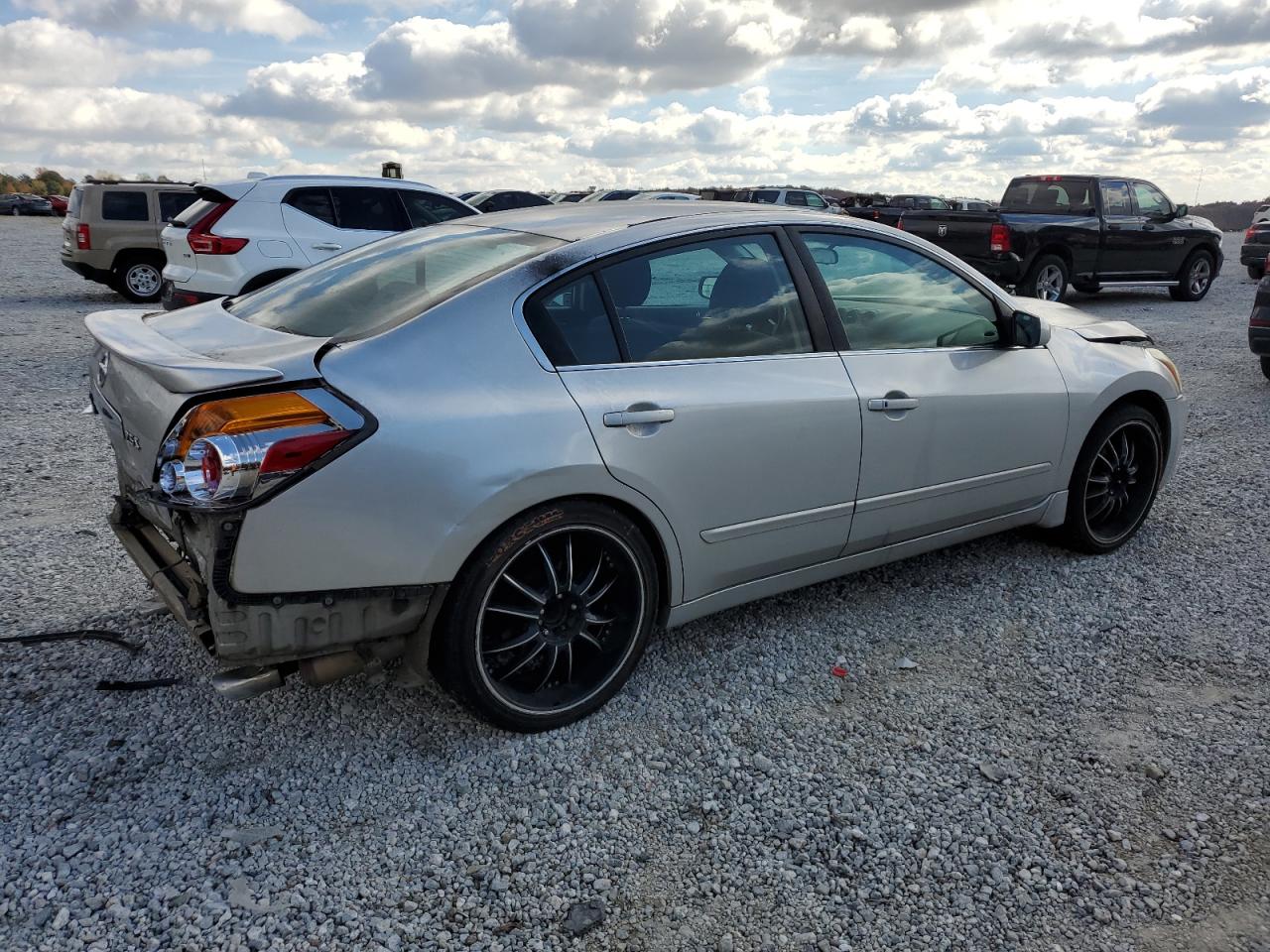 Lot #3033353817 2010 NISSAN ALTIMA BAS