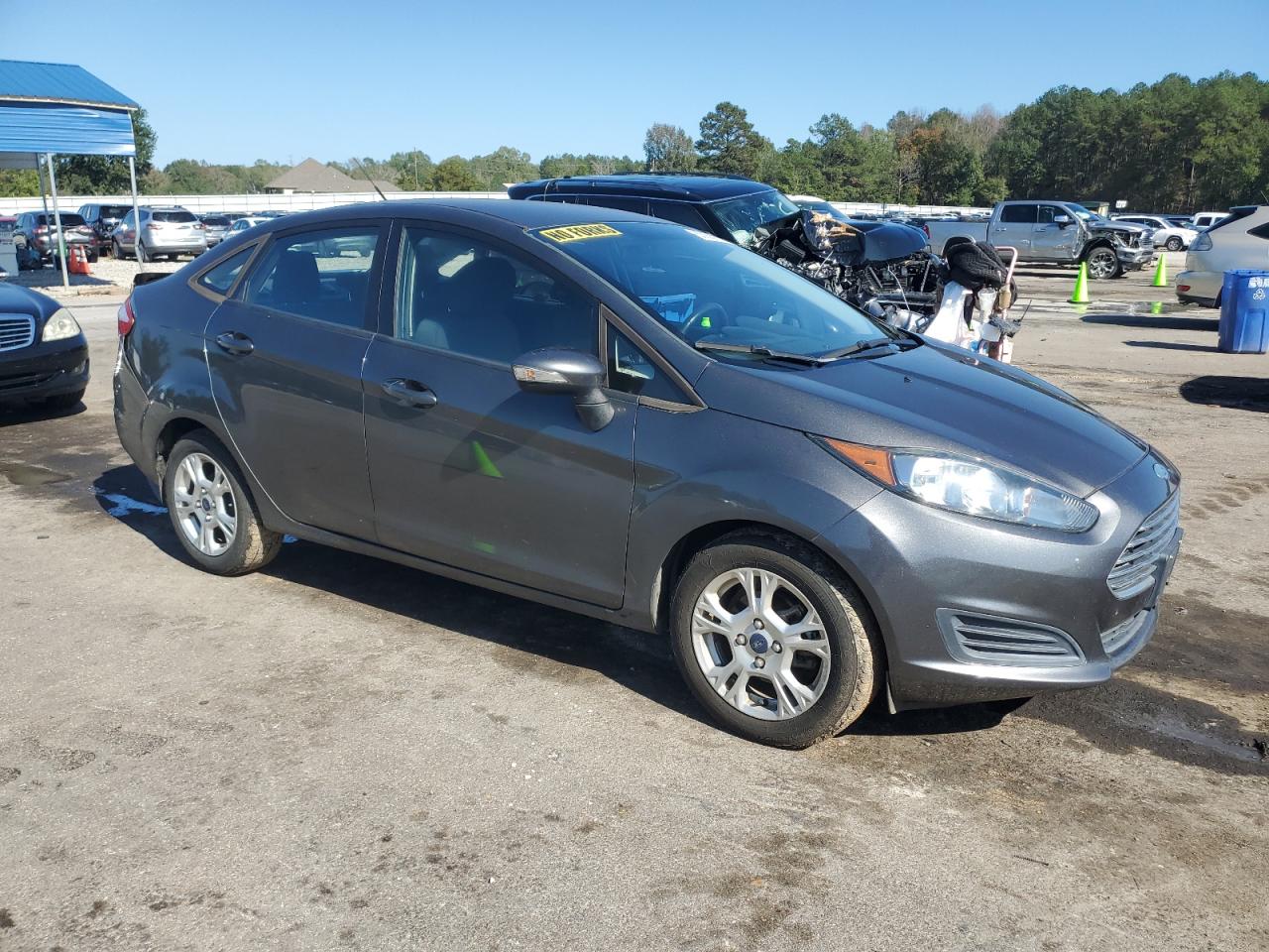 Lot #2970121301 2015 FORD FIESTA SE