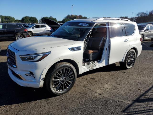 2022 Infiniti QX80, Sensory