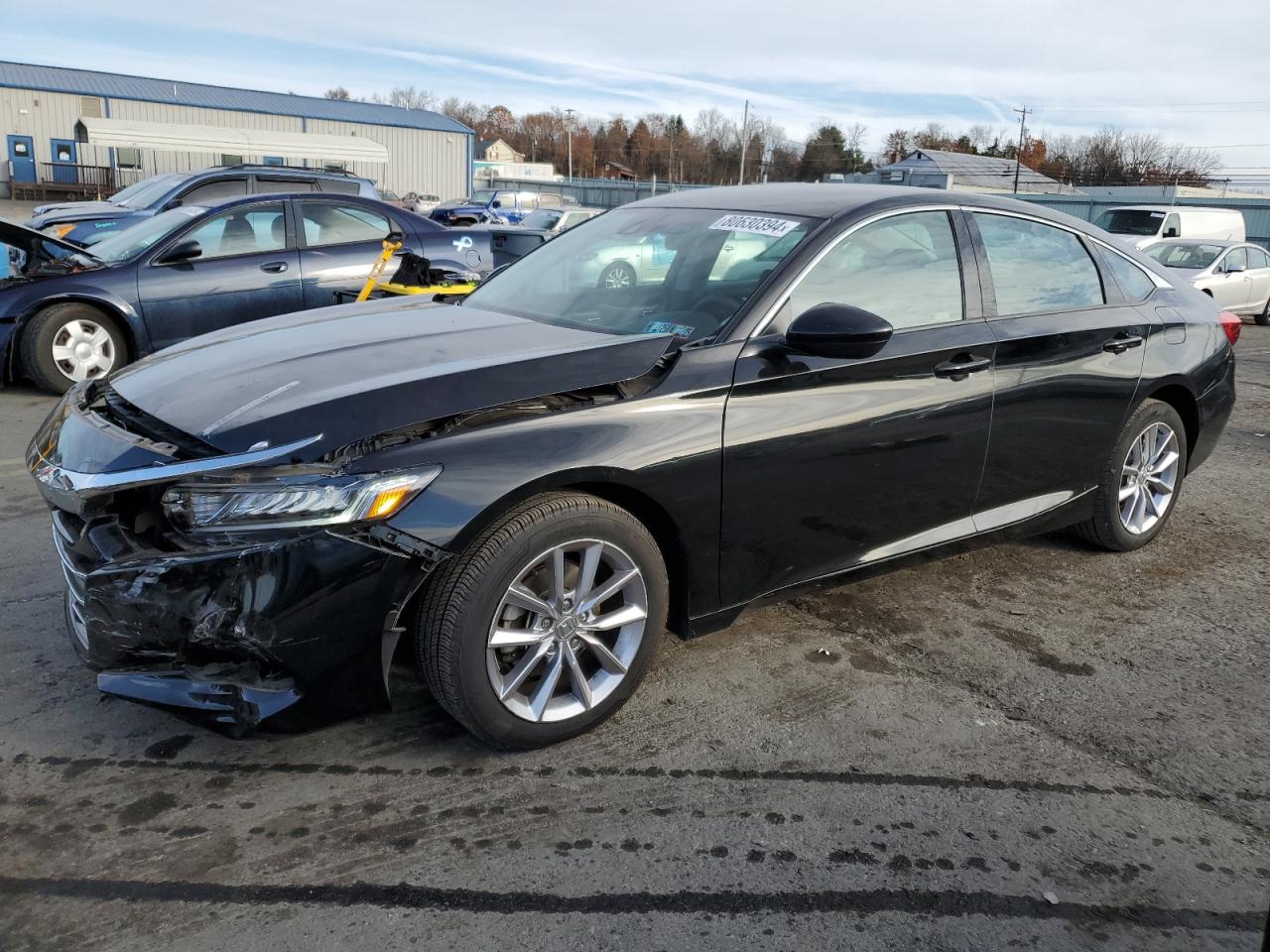 Lot #2986908944 2022 HONDA ACCORD LX