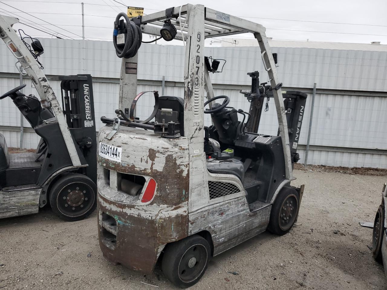 Lot #3020986328 2016 NISSAN FORK LIFT