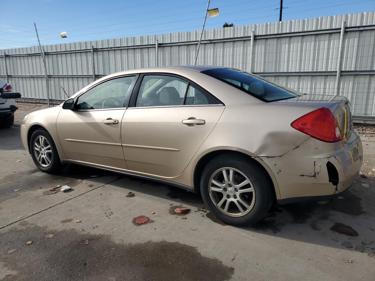 Lot #2994437028 2005 PONTIAC G6