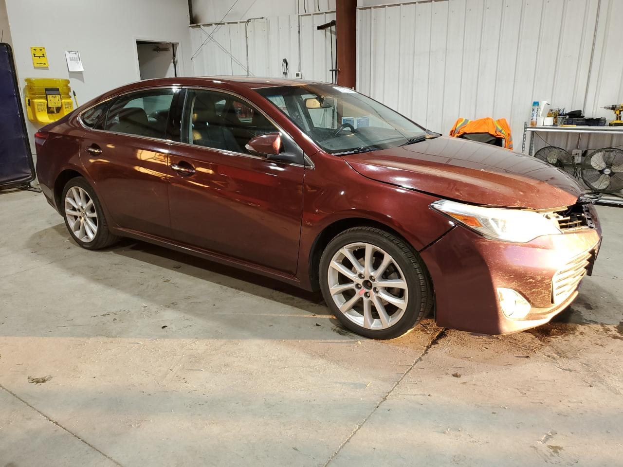 Lot #3023218179 2013 TOYOTA AVALON BAS