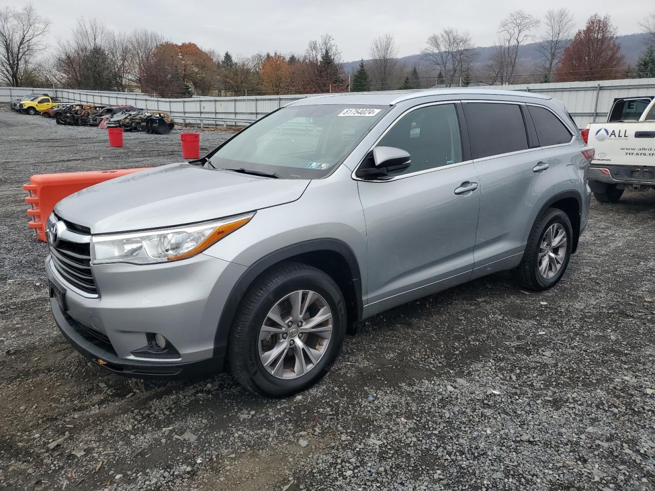 Lot #3020487176 2015 TOYOTA HIGHLANDER