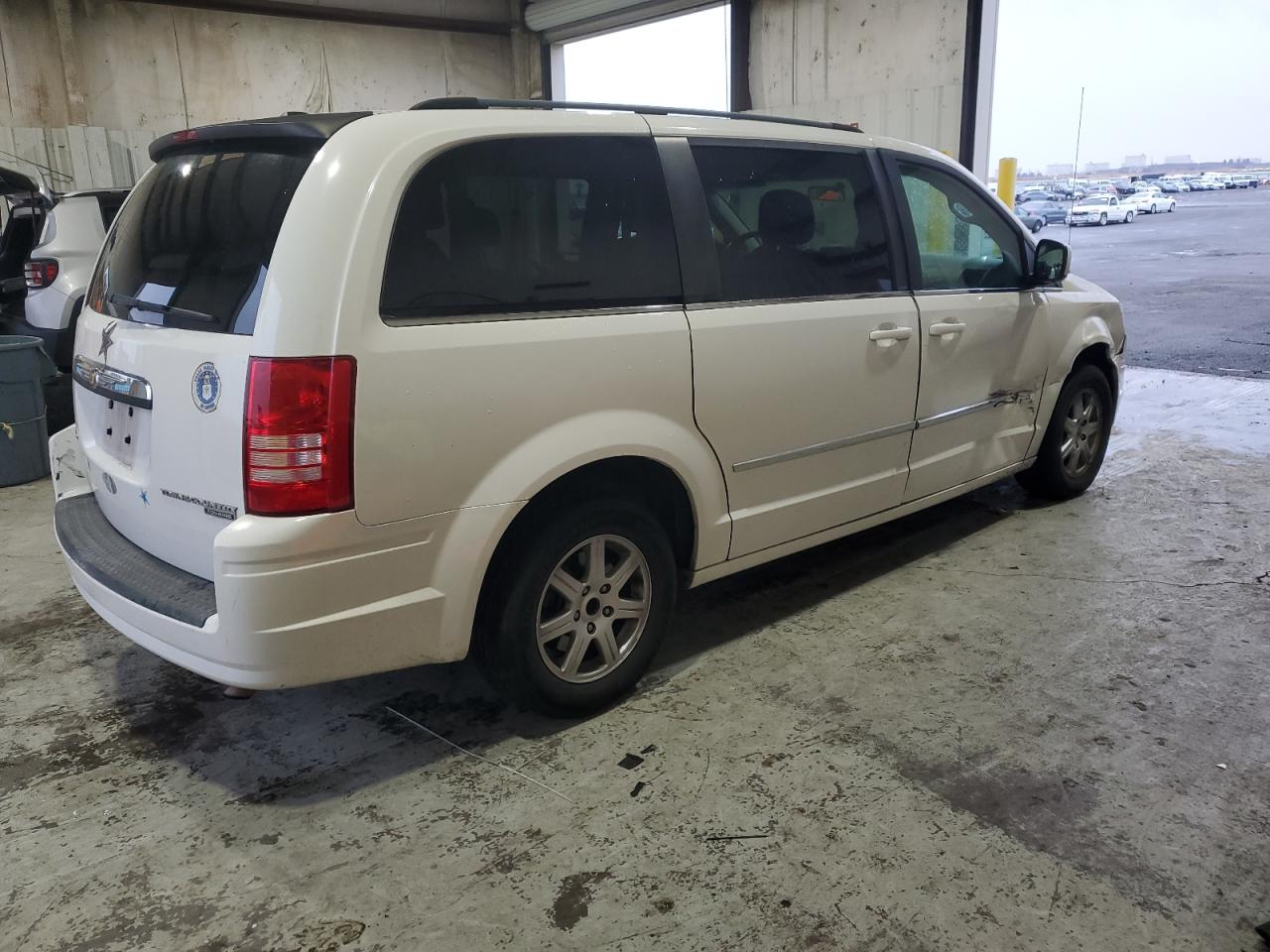 Lot #3030462467 2010 CHRYSLER TOWN & COU