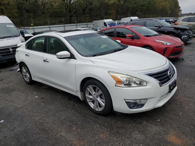 VIN 1N4AL3AP8FC266355 2015 NISSAN ALTIMA no.4