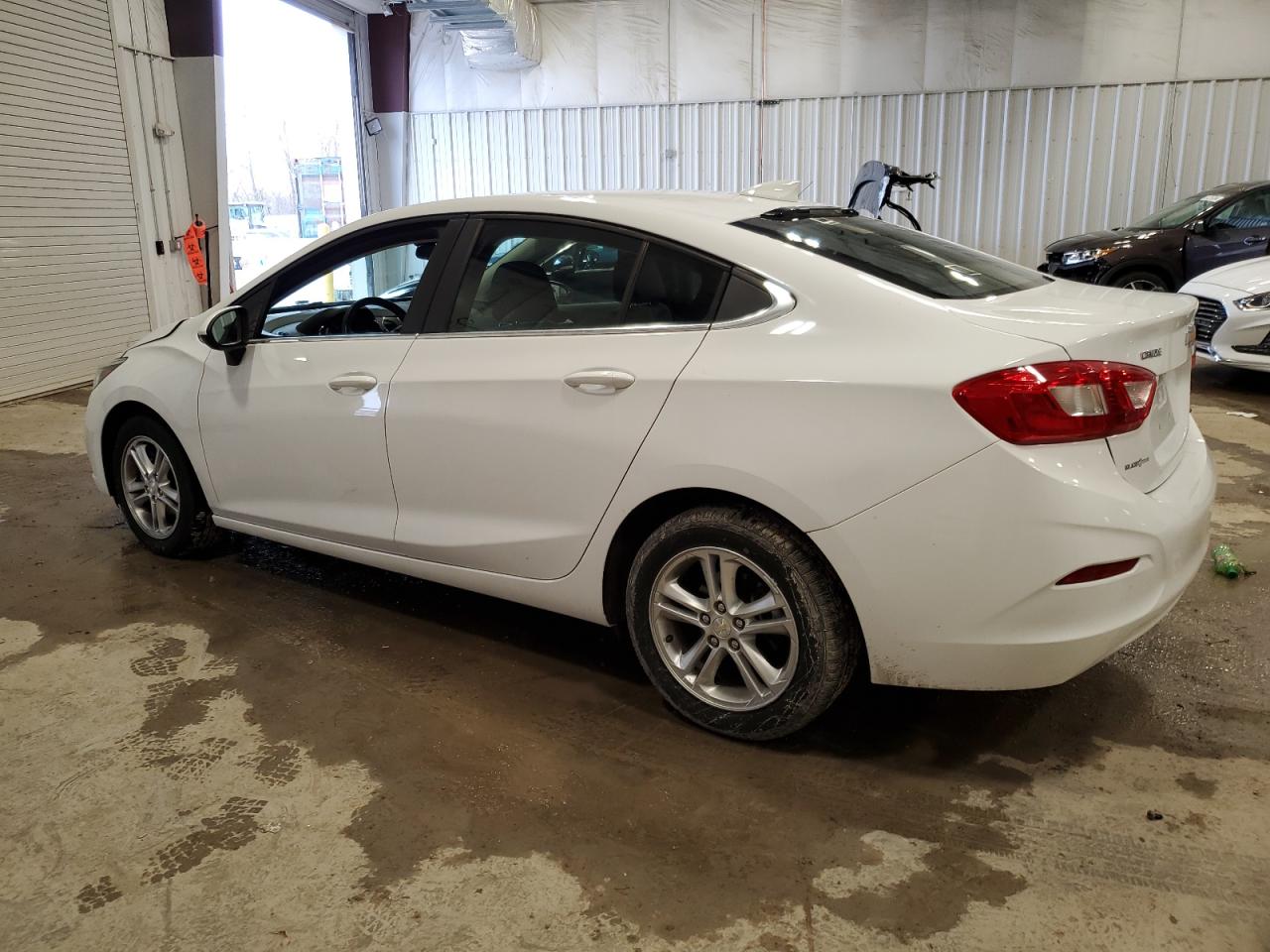 Lot #3026111128 2017 CHEVROLET CRUZE LT