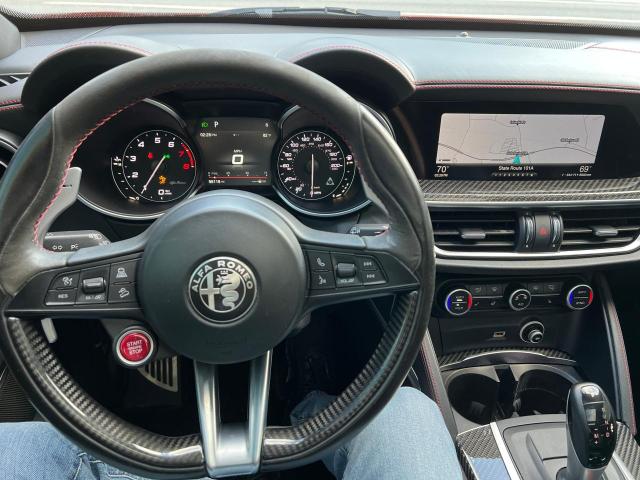 2018 ALFA ROMEO STELVIO QU ZASFAKEV7J7C20405