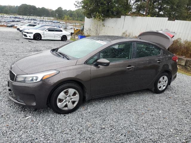 VIN 3KPFK4A77HE131372 2017 KIA FORTE no.1