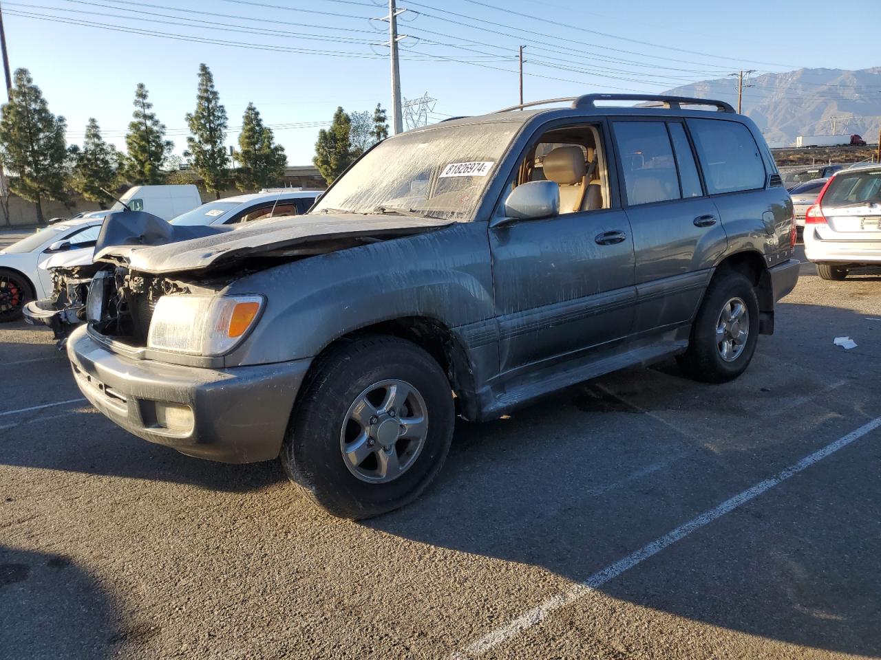 Lot #3033082013 1999 TOYOTA LAND CRUIS