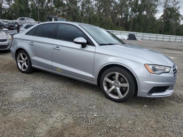 VIN WAUBFGFF2F1104615 2015 AUDI A3 no.4