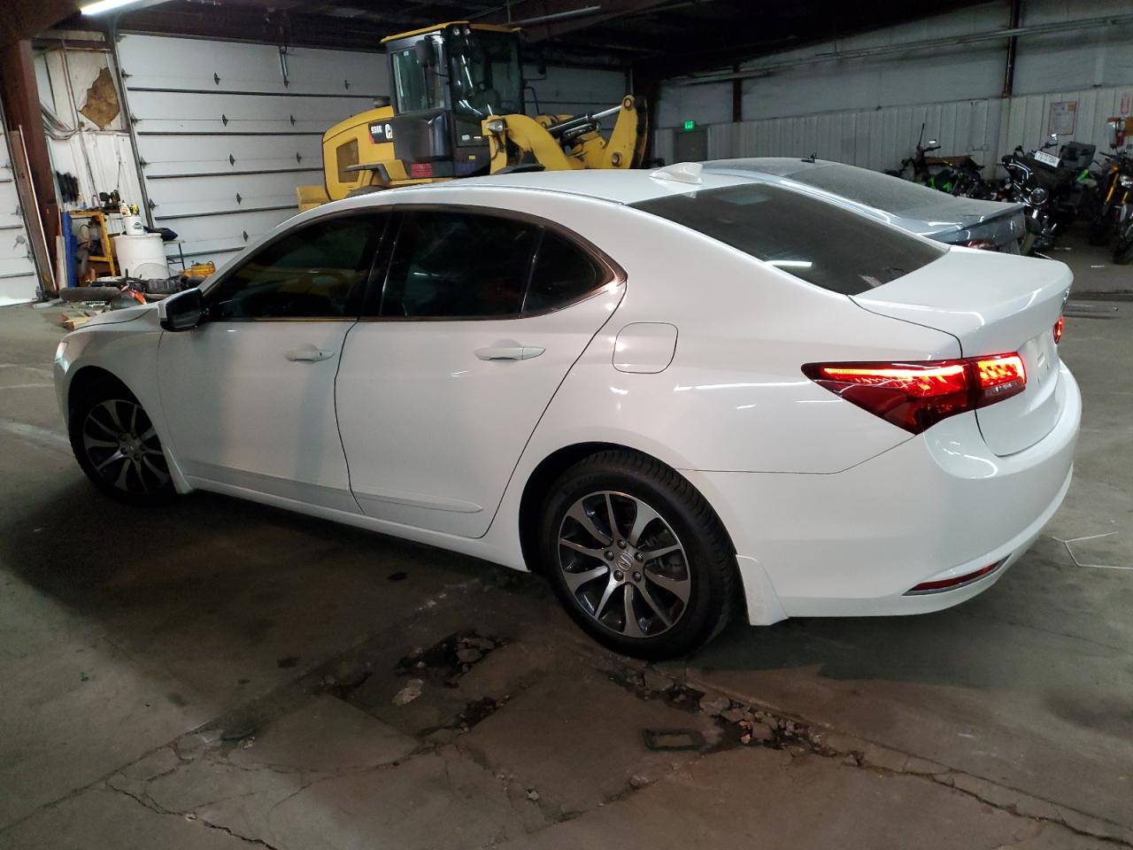 Lot #3040800757 2016 ACURA TLX TECH