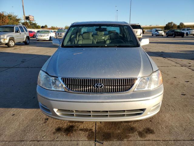 2001 TOYOTA AVALON XL #3286647310