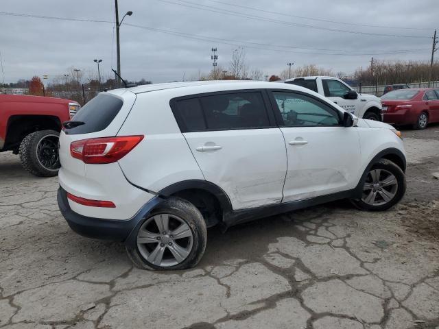 Vin: kndpb3a24d7533816, lot: 82132754, kia sportage base 20133