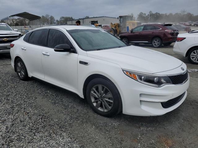 VIN 5XXGT4L17HG171873 2017 KIA Optima, LX no.4