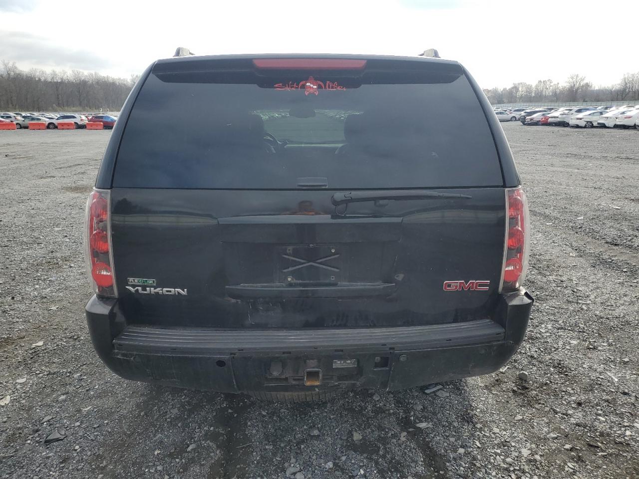 Lot #2989202644 2011 GMC YUKON DENA