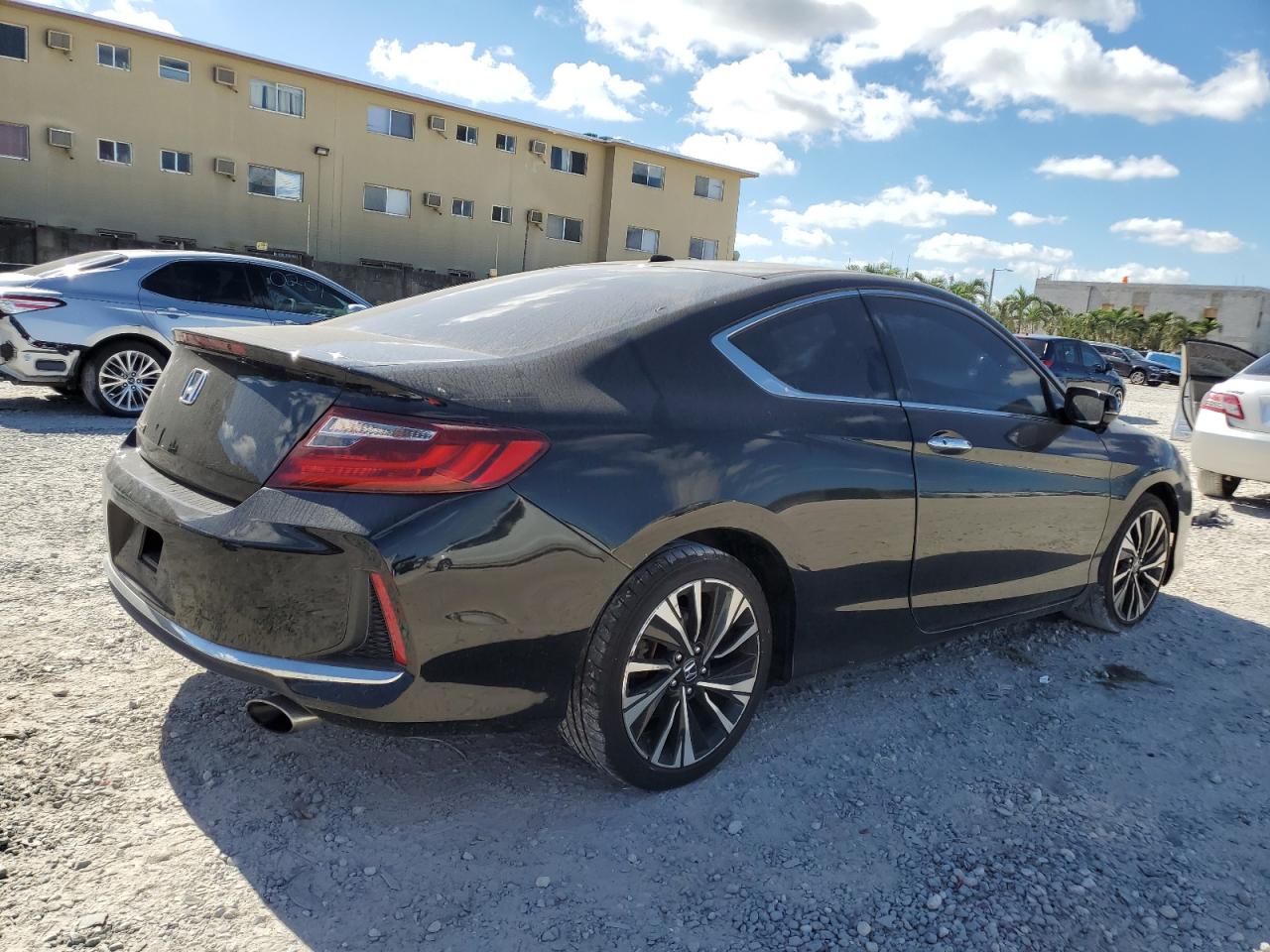 Lot #3027013854 2017 HONDA ACCORD EXL