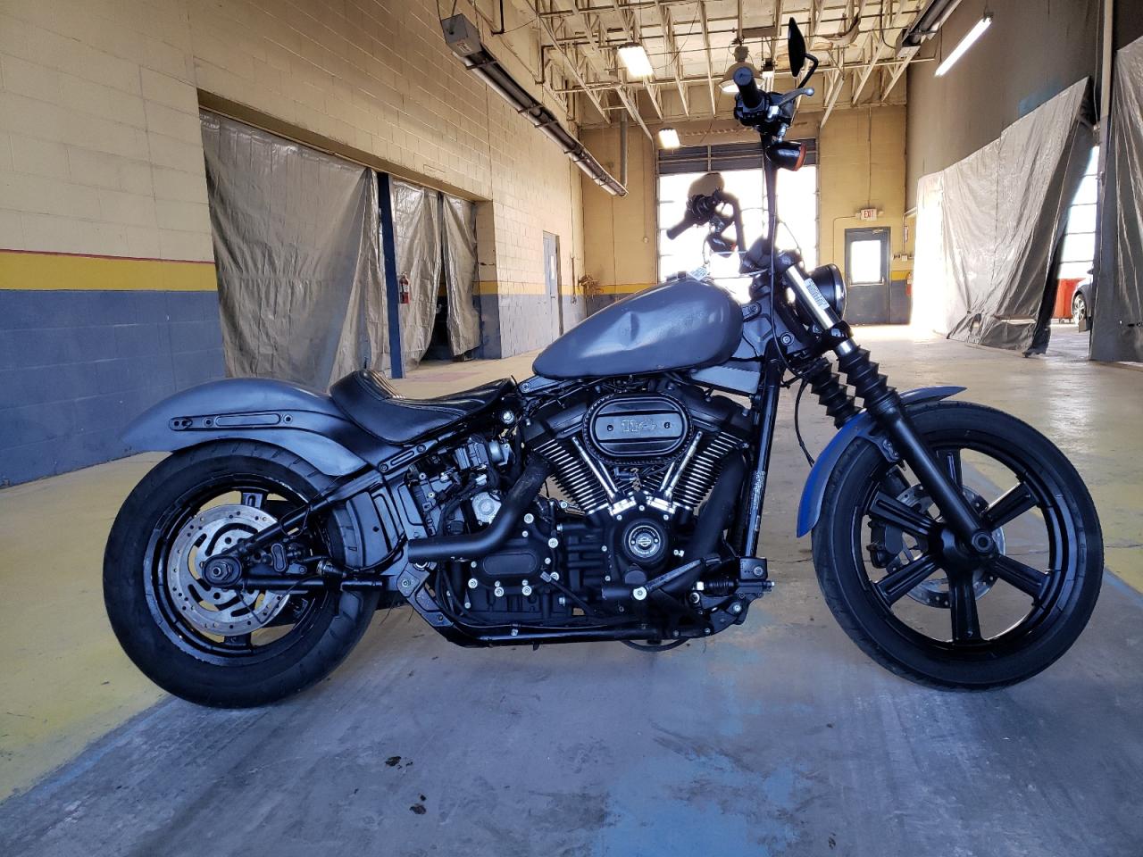  Salvage Harley-Davidson Fxbbs