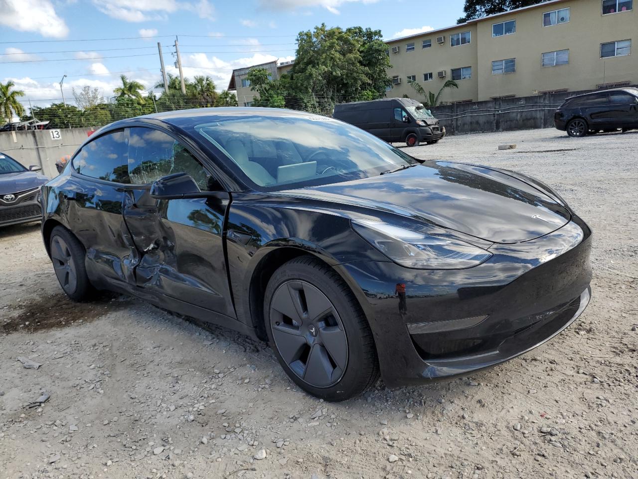 Lot #3028504930 2023 TESLA MODEL 3