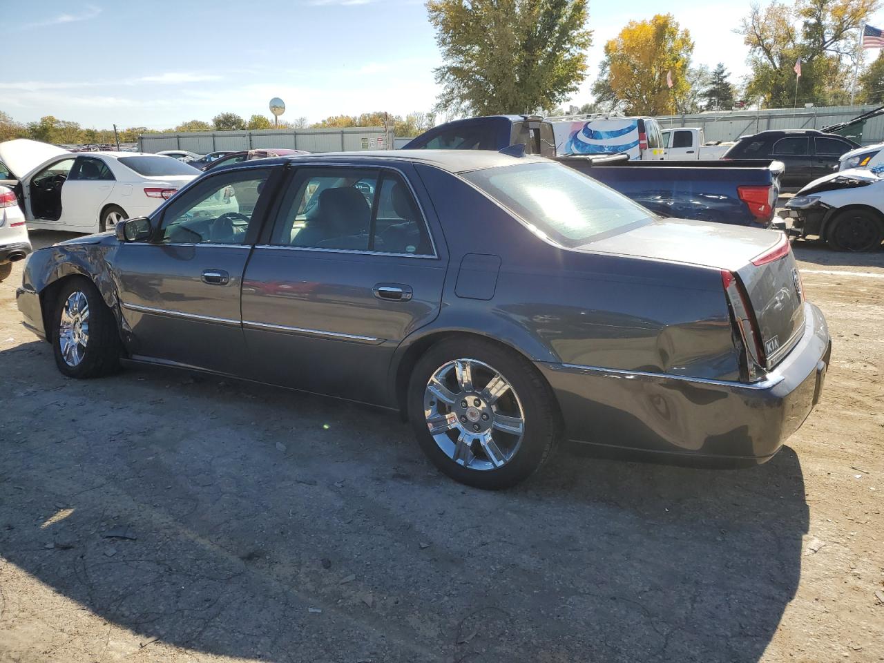 Lot #2945545166 2010 CADILLAC DTS PLATIN