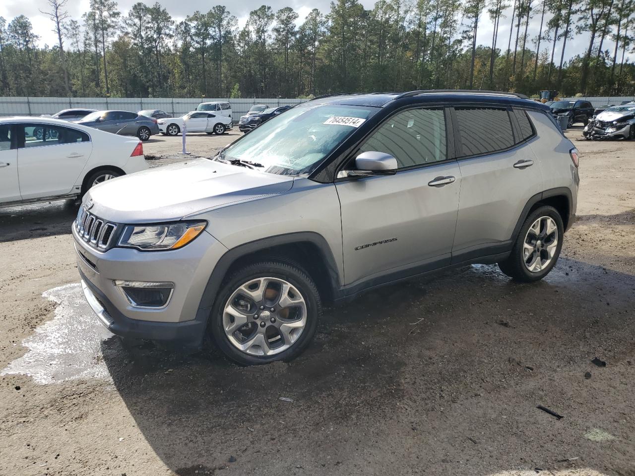 Lot #2955381467 2020 JEEP COMPASS LI