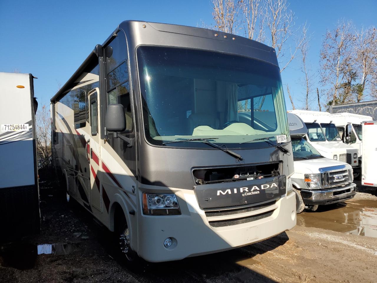 Lot #3024150901 2019 FORD F53