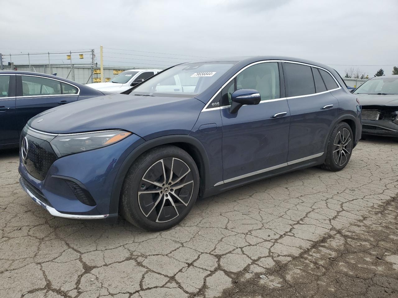 MERCEDES-BENZ EQS SUV 450 4MATIC