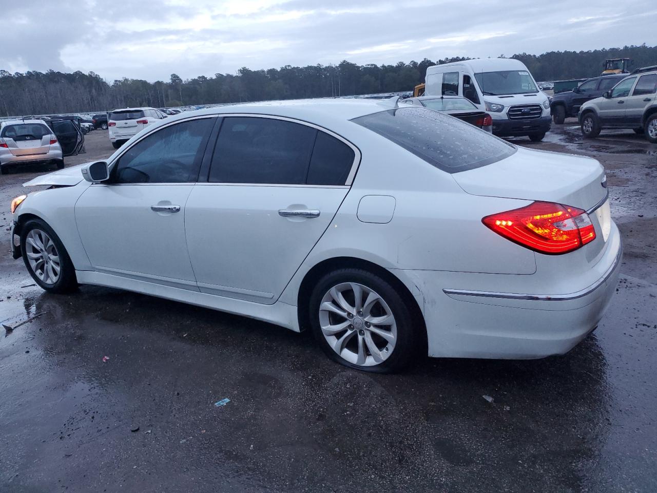 Lot #2959818906 2012 HYUNDAI GENESIS 3.