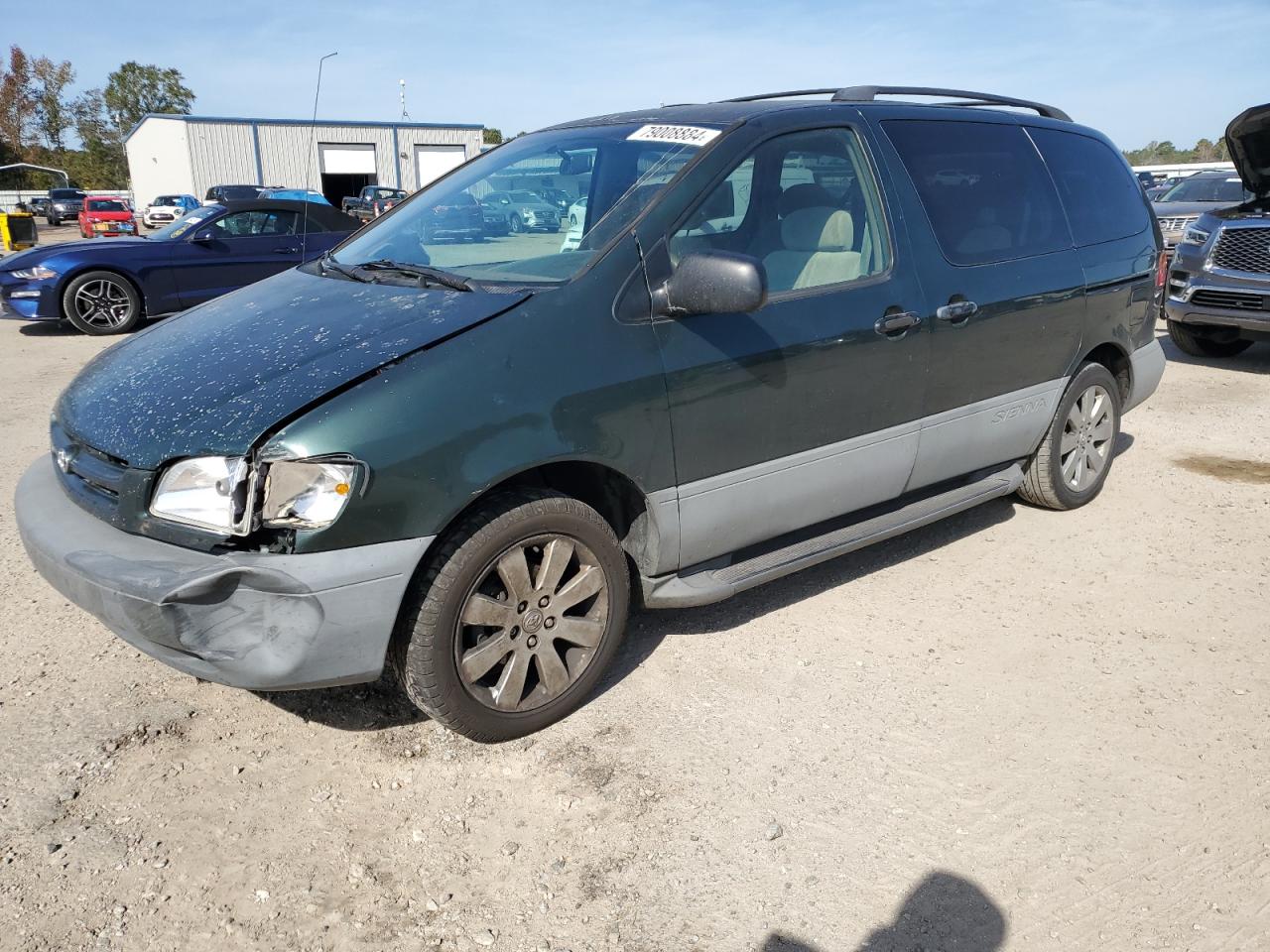 Lot #2972241129 1999 TOYOTA SIENNA LE