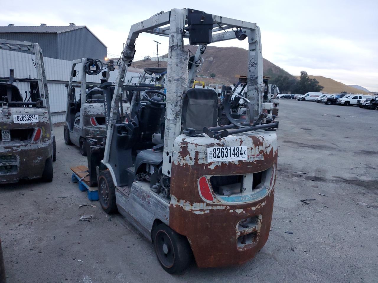 Lot #3020986324 2015 NISSAN FORKLIFT