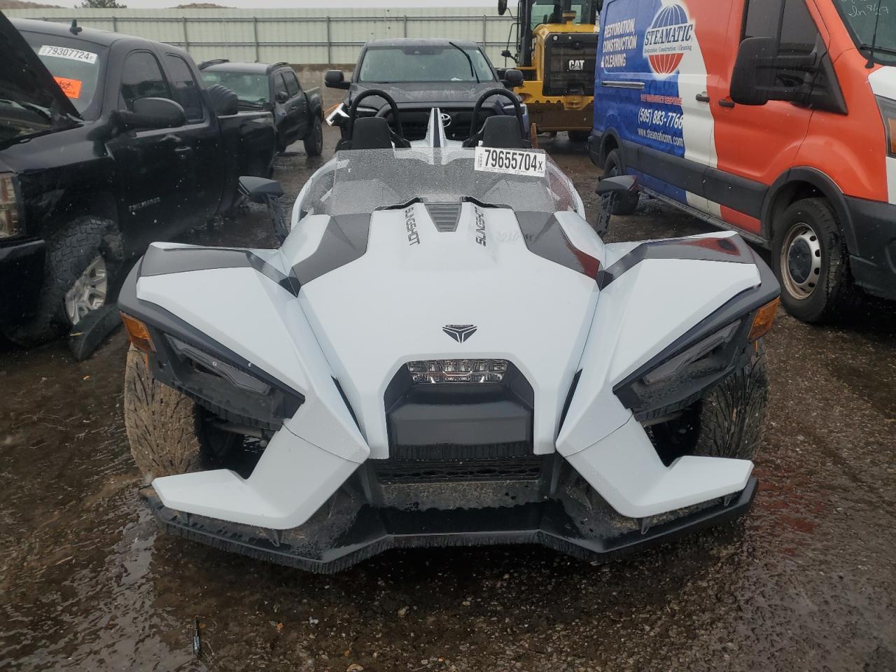 Lot #3023183232 2023 POLARIS SLINGSHOT