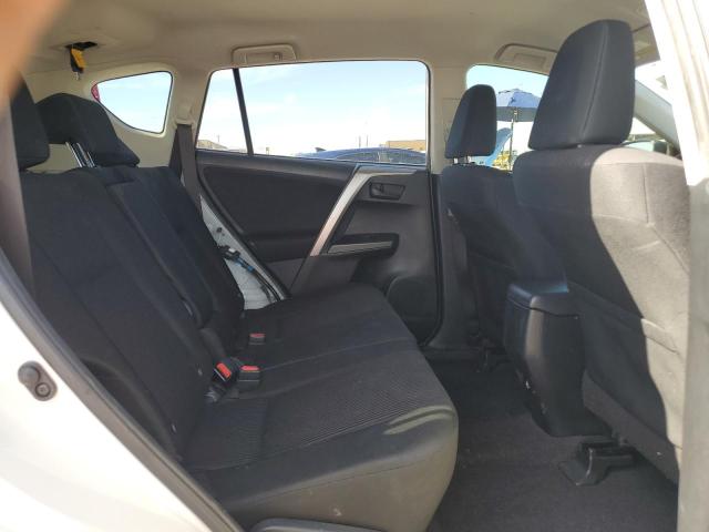 2017 TOYOTA RAV4 LE - JTMZFREV4HJ703976