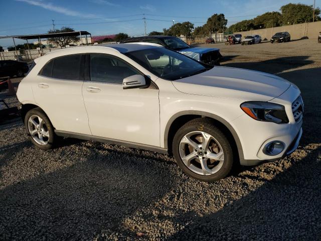 VIN WDCTG4EB4JJ519245 2018 MERCEDES-BENZ GLA-CLASS no.4