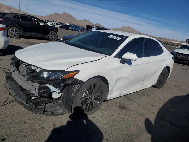 Vin: 4t1g31ak1ru070880, lot: 81584104, toyota camry se night shade 2024 img_1